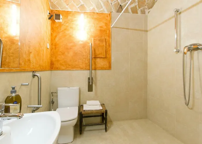 Holiday home Masia El Prat El Pont de Vilomara